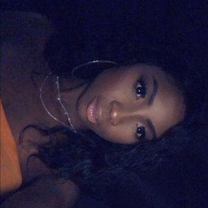 Meet your Posher, Daneisha